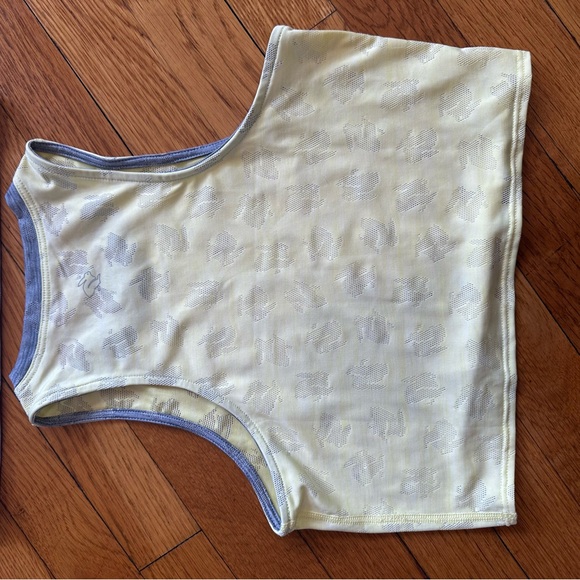 Run In Rabbit Bunny Hop Crops - Picture 5 of 8